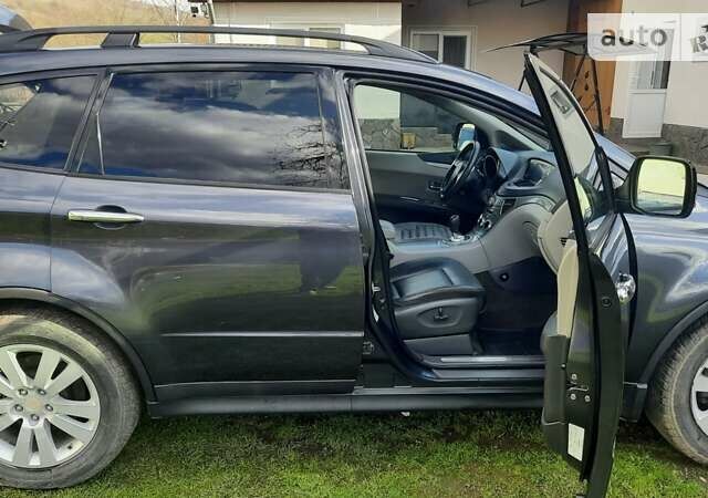 Серый Субару Трибека, объемом двигателя 3.6 л и пробегом 127 тыс. км за 7700 $, фото 1 на Automoto.ua