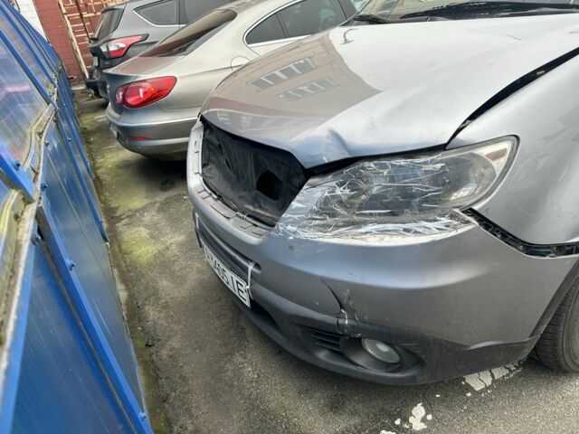 Серый Субару Трибека, объемом двигателя 3.6 л и пробегом 240 тыс. км за 3900 $, фото 1 на Automoto.ua