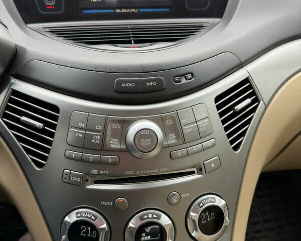 Зелений Субару Трібека, об'ємом двигуна 3 л та пробігом 172 тис. км за 8500 $, фото 15 на Automoto.ua