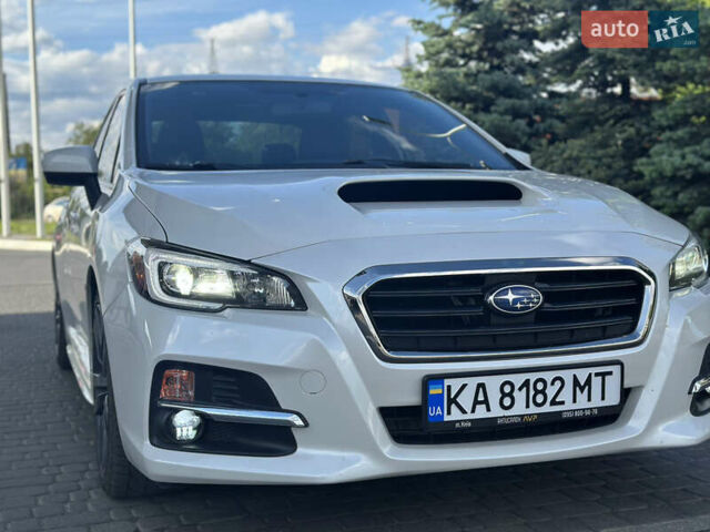 Белый Субару ВРХ, объемом двигателя 2 л и пробегом 146 тыс. км за 12999 $, фото 3 на Automoto.ua