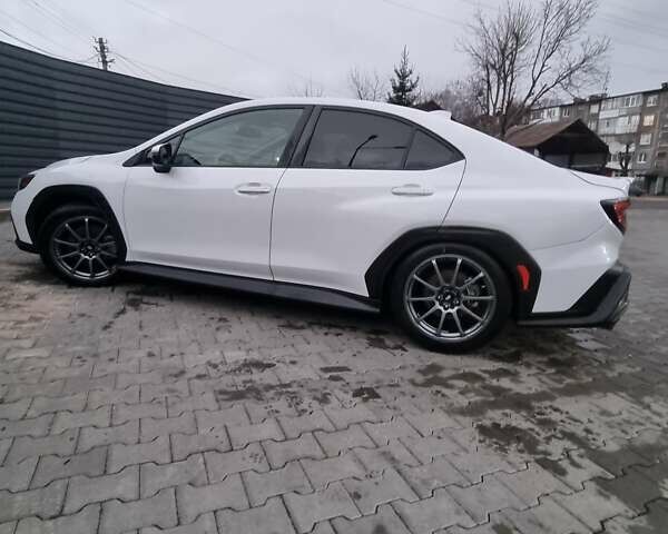 Белый Субару ВРХ, объемом двигателя 2.39 л и пробегом 31 тыс. км за 27500 $, фото 16 на Automoto.ua