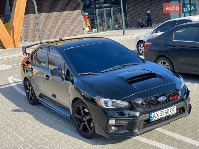 Черный Субару ВРХ, объемом двигателя 2 л и пробегом 95 тыс. км за 15900 $, фото 6 на Automoto.ua