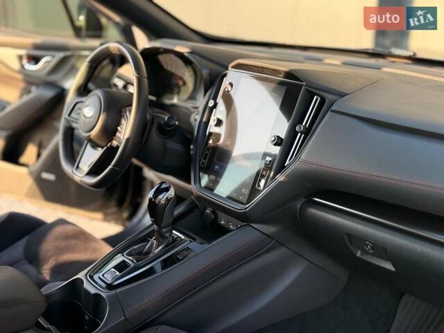 Черный Субару ВРХ, объемом двигателя 2.5 л и пробегом 56 тыс. км за 24890 $, фото 48 на Automoto.ua