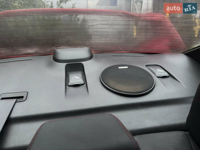 Красный Субару ВРХ, объемом двигателя 2 л и пробегом 133 тыс. км за 18500 $, фото 8 на Automoto.ua