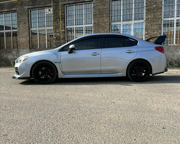 Субару ВРХ, объемом двигателя 2 л и пробегом 98 тыс. км за 14100 $, фото 1 на Automoto.ua