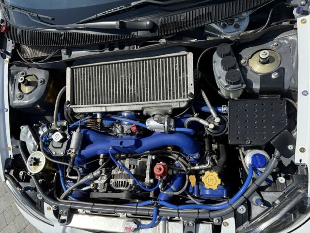 Білий Субару ХТ, об'ємом двигуна 2 л та пробігом 10 тис. км за 60000 $, фото 5 на Automoto.ua