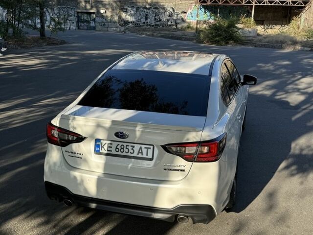 Белый Субару ХТ, объемом двигателя 2.4 л и пробегом 20 тыс. км за 26599 $, фото 2 на Automoto.ua