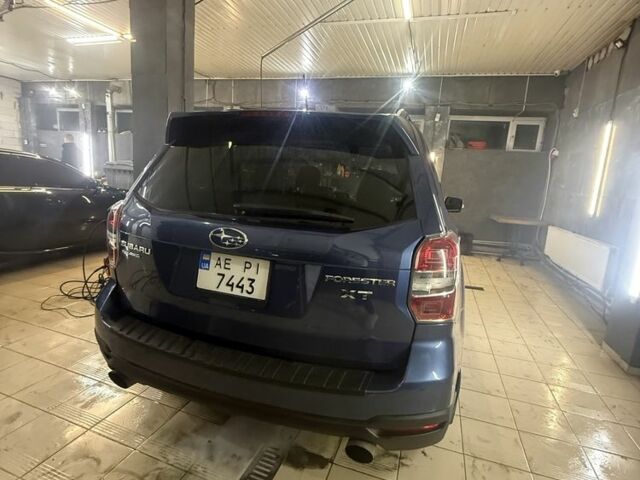 Синий Субару ХТ, объемом двигателя 2 л и пробегом 210 тыс. км за 12000 $, фото 1 на Automoto.ua