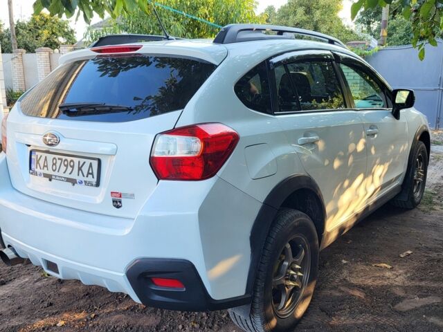 Белый Субару ХВ, объемом двигателя 2 л и пробегом 100 тыс. км за 10000 $, фото 3 на Automoto.ua