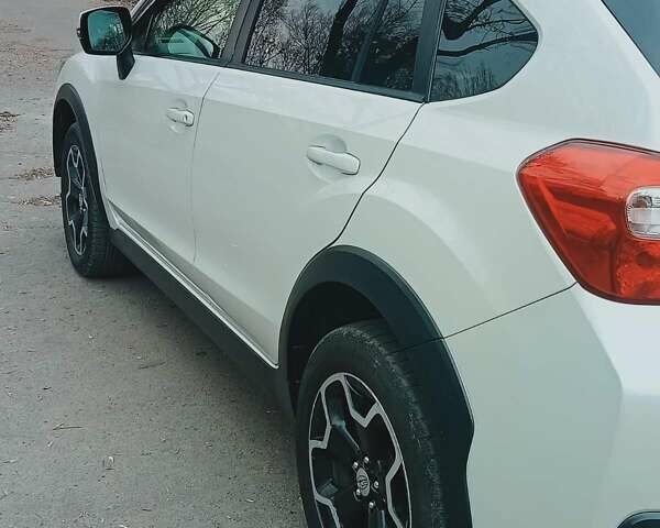 Белый Субару ХВ, объемом двигателя 2 л и пробегом 250 тыс. км за 8800 $, фото 5 на Automoto.ua