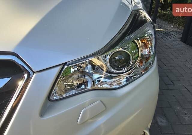 Білий Субару ХВ, об'ємом двигуна 1.6 л та пробігом 99 тис. км за 11999 $, фото 13 на Automoto.ua