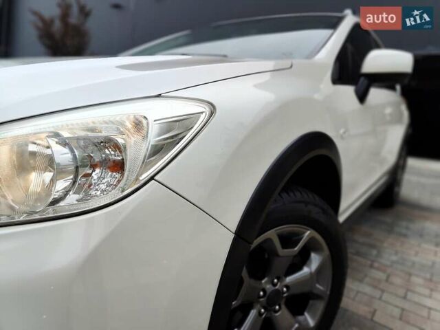 Белый Субару ХВ, объемом двигателя 2 л и пробегом 202 тыс. км за 8990 $, фото 2 на Automoto.ua