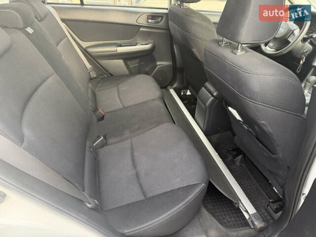 Білий Субару ХВ, об'ємом двигуна 1.6 л та пробігом 174 тис. км за 9500 $, фото 25 на Automoto.ua