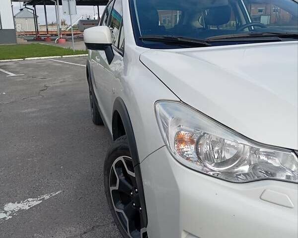 Белый Субару ХВ, объемом двигателя 2 л и пробегом 72 тыс. км за 14500 $, фото 3 на Automoto.ua
