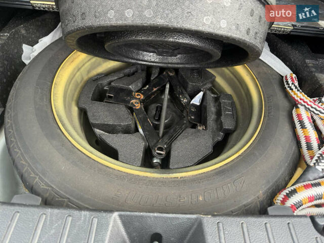 Білий Субару ХВ, об'ємом двигуна 1.6 л та пробігом 174 тис. км за 9500 $, фото 33 на Automoto.ua