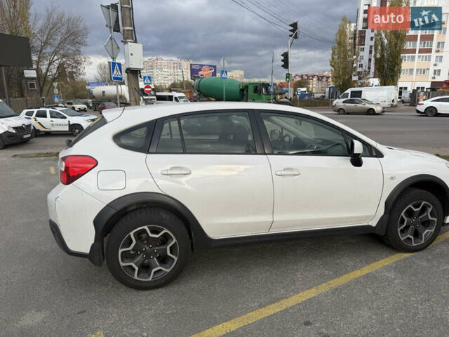 Білий Субару ХВ, об'ємом двигуна 1.6 л та пробігом 174 тис. км за 9500 $, фото 3 на Automoto.ua