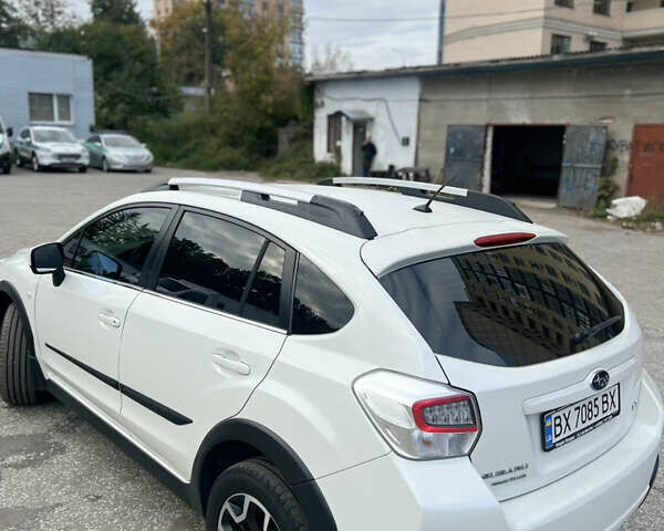 Белый Субару ХВ, объемом двигателя 2 л и пробегом 200 тыс. км за 14300 $, фото 3 на Automoto.ua