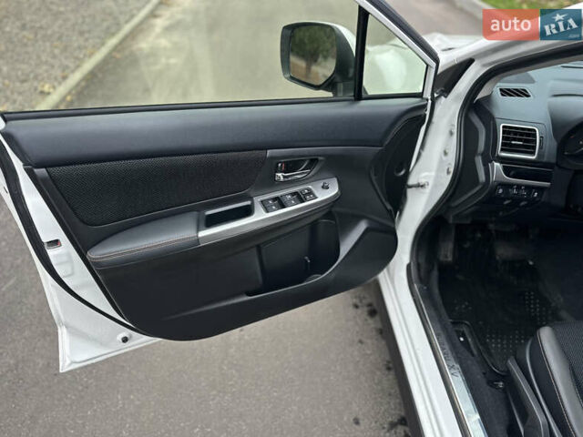 Белый Субару ХВ, объемом двигателя 2 л и пробегом 77 тыс. км за 15500 $, фото 10 на Automoto.ua