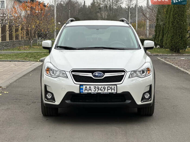 Белый Субару ХВ, объемом двигателя 2 л и пробегом 77 тыс. км за 15500 $, фото 1 на Automoto.ua