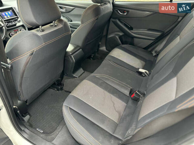 Білий Субару ХВ, об'ємом двигуна 2 л та пробігом 134 тис. км за 16500 $, фото 15 на Automoto.ua