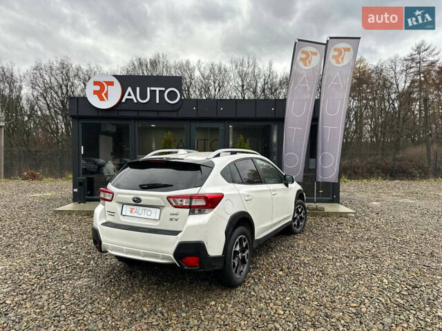 Білий Субару ХВ, об'ємом двигуна 2 л та пробігом 134 тис. км за 16500 $, фото 5 на Automoto.ua