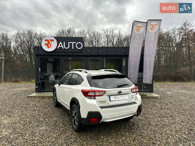 Білий Субару ХВ, об'ємом двигуна 2 л та пробігом 134 тис. км за 16500 $, фото 2 на Automoto.ua