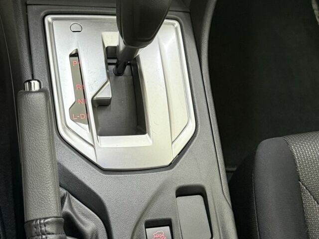 Белый Субару ХВ, объемом двигателя 2 л и пробегом 120 тыс. км за 15500 $, фото 3 на Automoto.ua