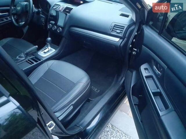 Черный Субару ХВ, объемом двигателя 2 л и пробегом 184 тыс. км за 10000 $, фото 19 на Automoto.ua