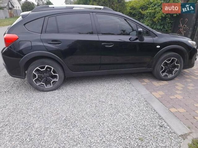 Черный Субару ХВ, объемом двигателя 2 л и пробегом 184 тыс. км за 10000 $, фото 5 на Automoto.ua