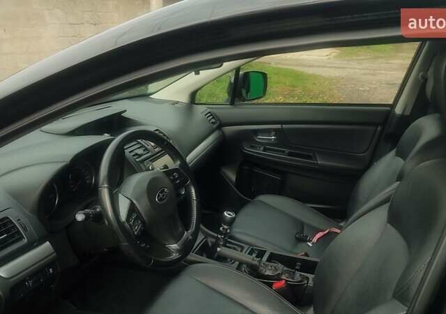 Черный Субару ХВ, объемом двигателя 2 л и пробегом 262 тыс. км за 7950 $, фото 10 на Automoto.ua