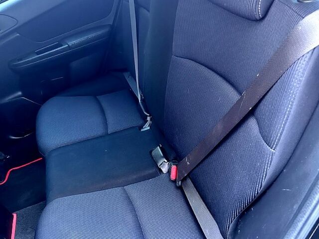 Чорний Субару ХВ, об'ємом двигуна 2 л та пробігом 216 тис. км за 8000 $, фото 6 на Automoto.ua