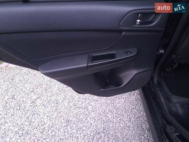 Черный Субару ХВ, объемом двигателя 2 л и пробегом 184 тыс. км за 10000 $, фото 12 на Automoto.ua