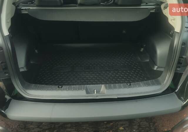 Черный Субару ХВ, объемом двигателя 2 л и пробегом 262 тыс. км за 7950 $, фото 4 на Automoto.ua