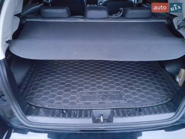 Черный Субару ХВ, объемом двигателя 2 л и пробегом 184 тыс. км за 10000 $, фото 25 на Automoto.ua