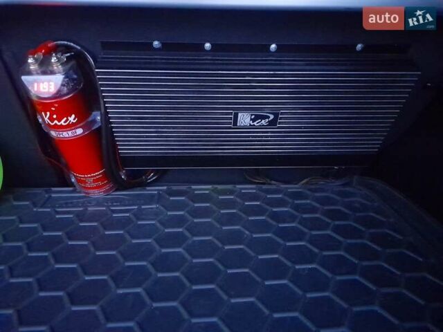 Черный Субару ХВ, объемом двигателя 2 л и пробегом 184 тыс. км за 10000 $, фото 26 на Automoto.ua