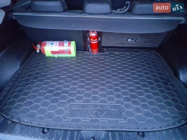 Черный Субару ХВ, объемом двигателя 2 л и пробегом 184 тыс. км за 10000 $, фото 24 на Automoto.ua