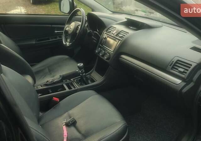 Черный Субару ХВ, объемом двигателя 2 л и пробегом 262 тыс. км за 7950 $, фото 2 на Automoto.ua