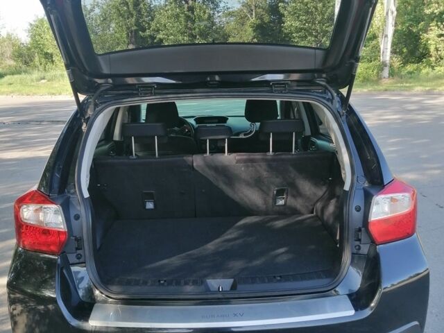 Черный Субару ХВ, объемом двигателя 1.6 л и пробегом 212 тыс. км за 10000 $, фото 4 на Automoto.ua