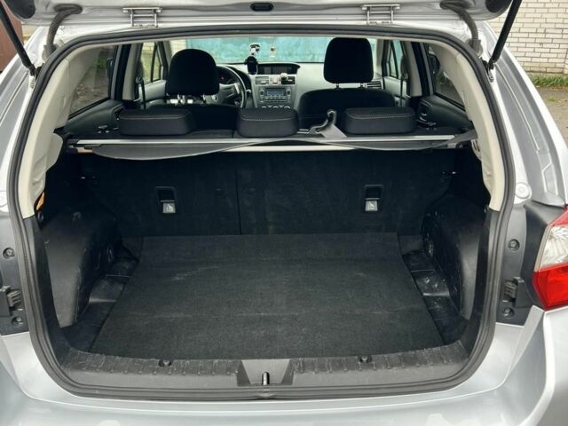 Сірий Субару ХВ, об'ємом двигуна 2 л та пробігом 287 тис. км за 11122 $, фото 8 на Automoto.ua