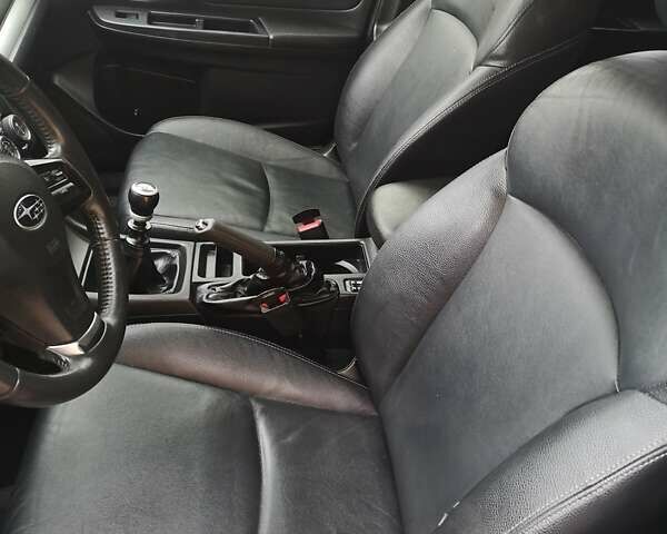 Серый Субару ХВ, объемом двигателя 2 л и пробегом 222 тыс. км за 7900 $, фото 10 на Automoto.ua