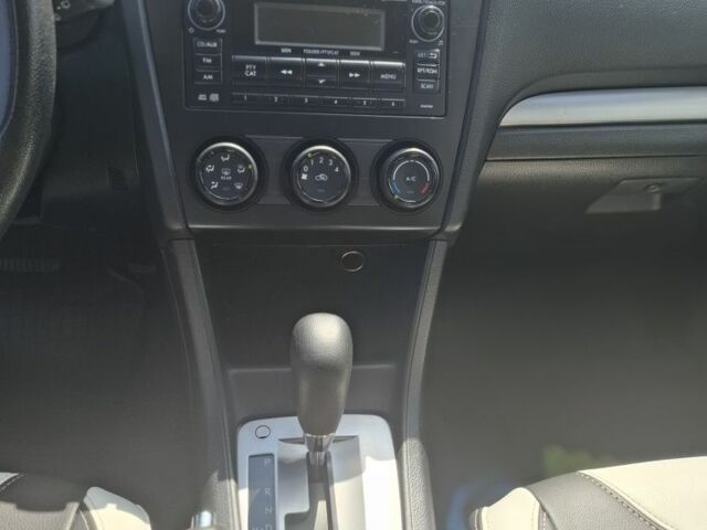 Субару ХВ 2014 в Киеве на Automoto.ua Серый Субару ХВ, объемом двигателя 2 л и пробегом 66 тыс. км за 9999 $, фото 6 на Automoto.ua