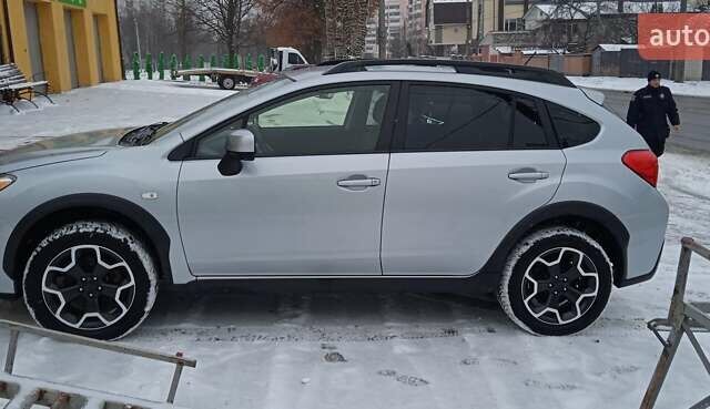 Серый Субару ХВ, объемом двигателя 2 л и пробегом 190 тыс. км за 10000 $, фото 3 на Automoto.ua
