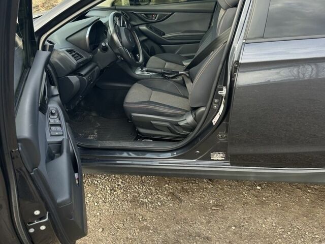 Серый Субару ХВ, объемом двигателя 2 л и пробегом 67 тыс. км за 16100 $, фото 7 на Automoto.ua