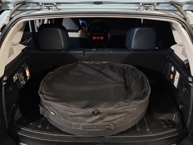 Субару ХВ 2019 в Днепре (Днепропетровске) на Automoto.ua Синий Субару ХВ, объемом двигателя 2 л и пробегом 31 тыс. км за 24900 $, фото 3 на Automoto.ua