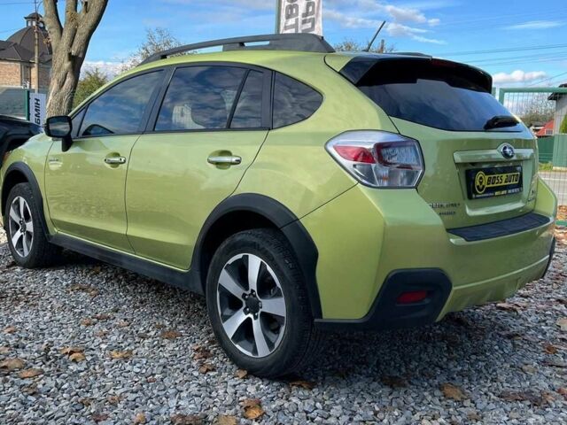 Зеленый Субару ХВ, объемом двигателя 2 л и пробегом 168 тыс. км за 16000 $, фото 6 на Automoto.ua