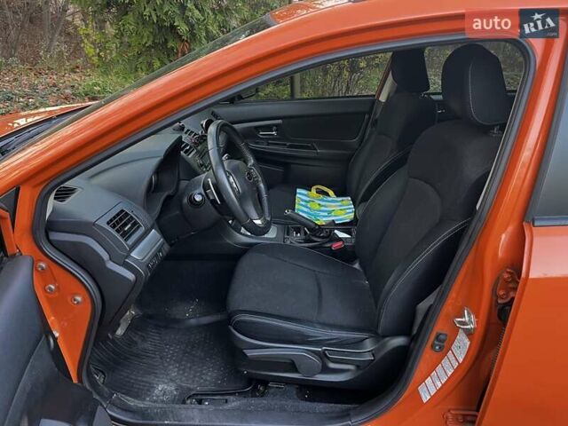 Помаранчевий Субару ХВ, об'ємом двигуна 2 л та пробігом 179 тис. км за 10000 $, фото 9 на Automoto.ua