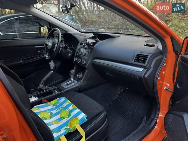 Помаранчевий Субару ХВ, об'ємом двигуна 2 л та пробігом 179 тис. км за 10000 $, фото 6 на Automoto.ua