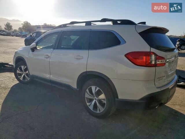 Белый Субару Ascent, объемом двигателя 2.4 л и пробегом 42 тыс. км за 3000 $, фото 1 на Automoto.ua