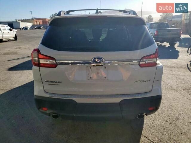 Белый Субару Ascent, объемом двигателя 2.4 л и пробегом 42 тыс. км за 3000 $, фото 5 на Automoto.ua
