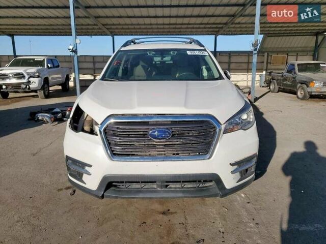 Белый Субару Ascent, объемом двигателя 2.4 л и пробегом 42 тыс. км за 3000 $, фото 4 на Automoto.ua